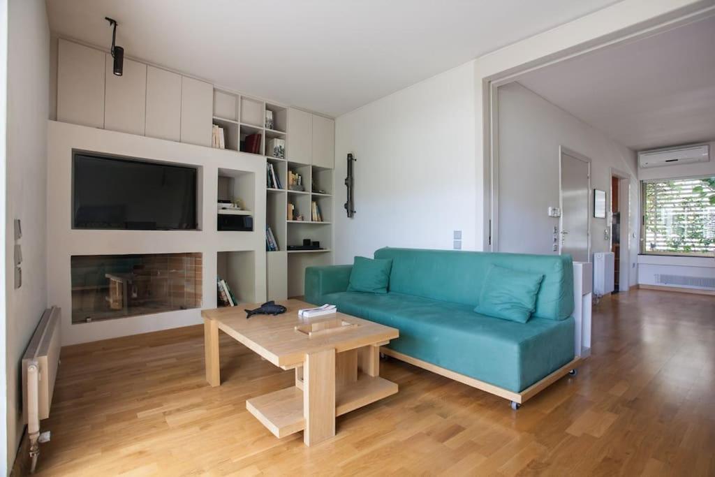 Hidesign Athens Tube Luxury Apt In Kolonaki Exterior foto