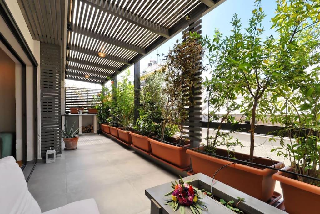Hidesign Athens Tube Luxury Apt In Kolonaki Exterior foto